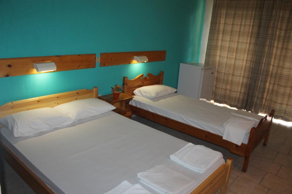 Le Mirage Hotel Benitses  Camera foto